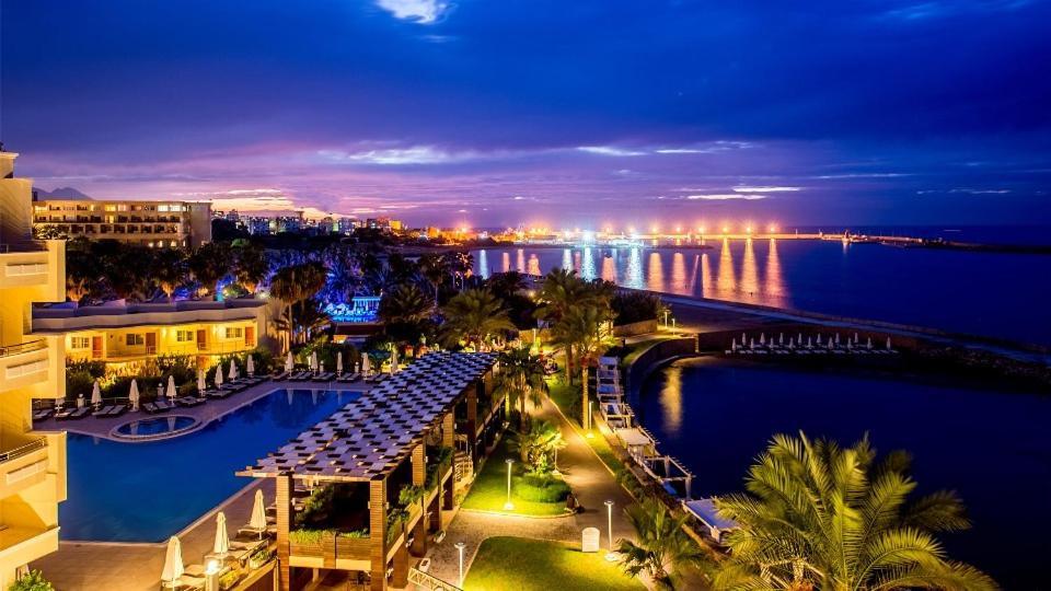Vuni Palace Luxury Resort & Beach & Casino Kyrenia  Exterior foto