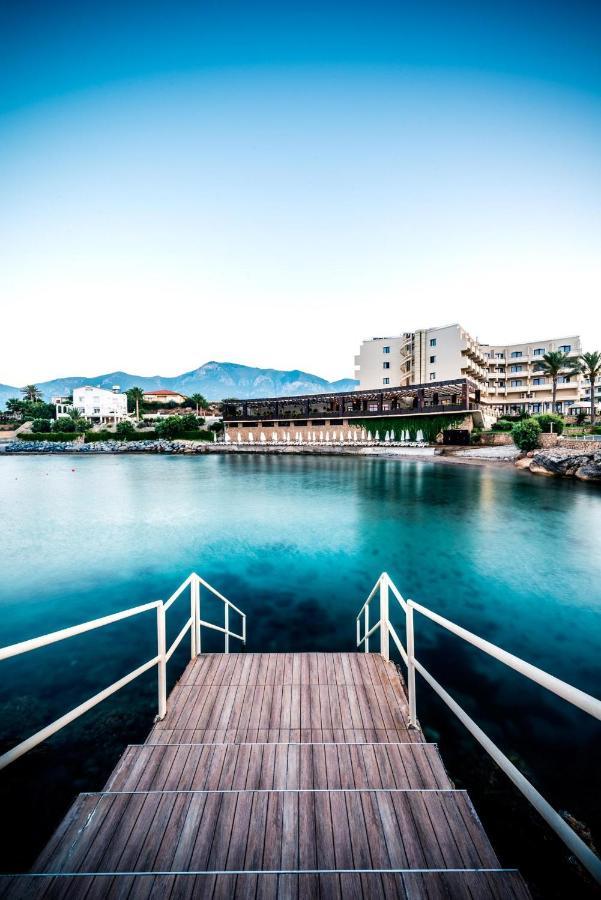 Vuni Palace Luxury Resort & Beach & Casino Kyrenia  Exterior foto
