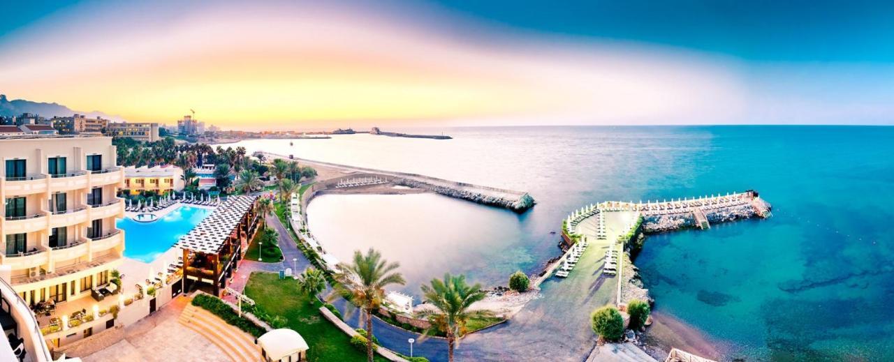 Vuni Palace Luxury Resort & Beach & Casino Kyrenia  Exterior foto